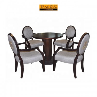 Henry dining table sets